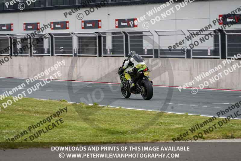 cadwell no limits trackday;cadwell park;cadwell park photographs;cadwell trackday photographs;enduro digital images;event digital images;eventdigitalimages;navarra;no limits trackdays;peter wileman photography;racing digital images;trackday digital images;trackday photos